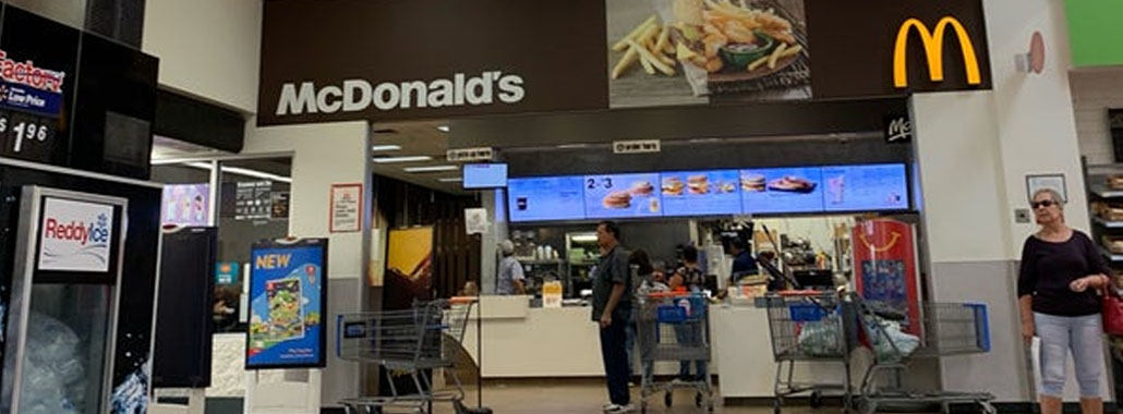 ¿POR QUÉ LOS RESTAURANTES MCDONALD’S ABANDONAN LAS TIENDAS WALMART?