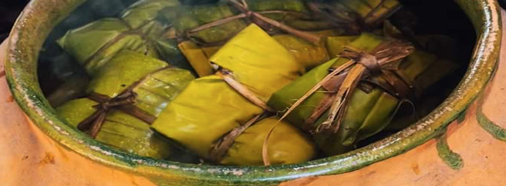 COCINERAS TRADICIONALES DE OAXACA COMPARTEN SUS CONOCIMIENTOS PARA PREPARAR TAMALES, UN PLATILLO DE CELEBRACIÓN
