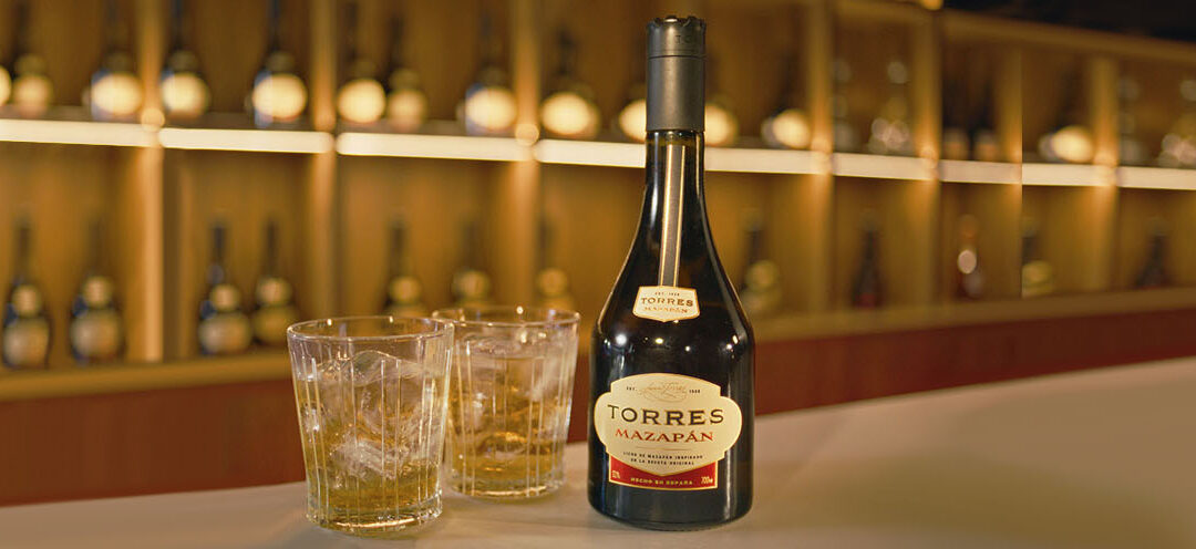 Torres presenta; un nuevo licor que captura la esencia del mazapán en cada sorbo