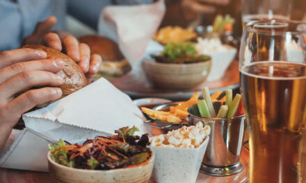 Restaurantes económicos lideran ventas y márgenes 2025