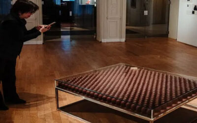 Una subasta de obras de arte de chocolate recauda más de US$125.000 en París