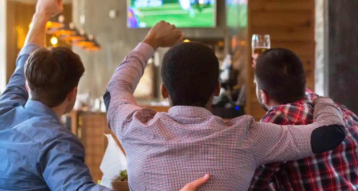 Mundial 2026: Lo que bares y restaurantes deben saber antes de transmitir los partidos