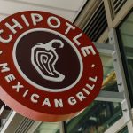 Chipotle llega oficialmente a México de la mano de Alsea con la apertura de su primer restaurante en Nuevo León
