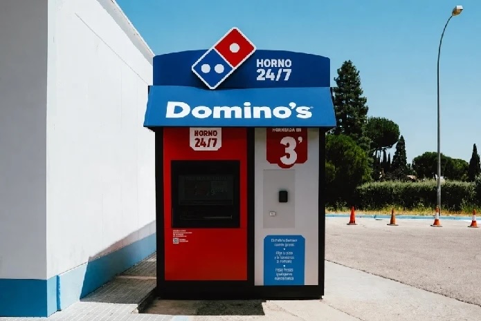 Domino’s Pizza da el salto a la distribución automática 24 horas en España