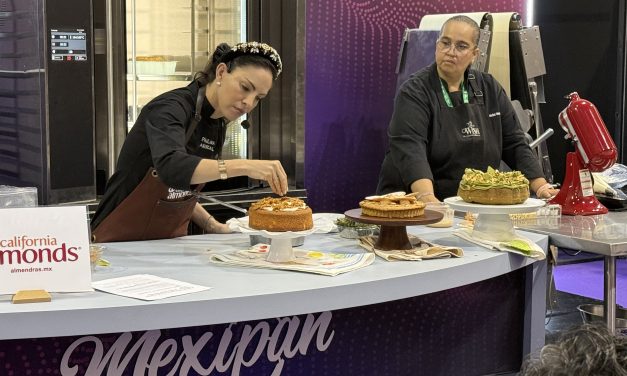 Paulina Abascal conquista Mexipan con tres postres elaborados con Almendras de California